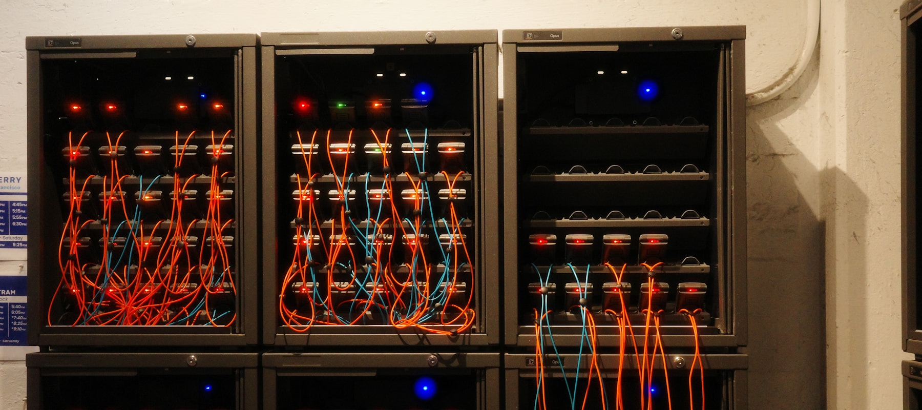 Über Datenverbindungen gekoppelte technische Systeme